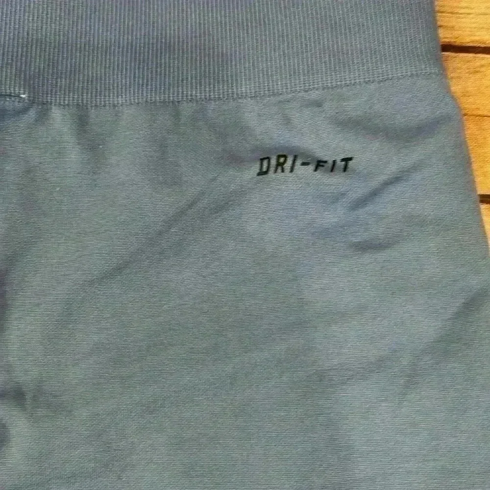 Nike Pro Dry Fit Capri Leggings | Size Small - Picture 4 of 7